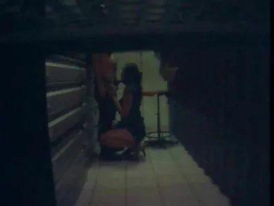 Дві пишні дами Белла Роуз еротика 365 і міс Ракель ділиться великим шлонгом