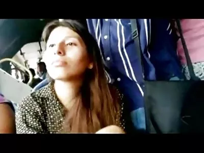 Ексклюзивна дівчина-блондинка дозволяє своєму шпигу жорстко трахнути руская еротика її